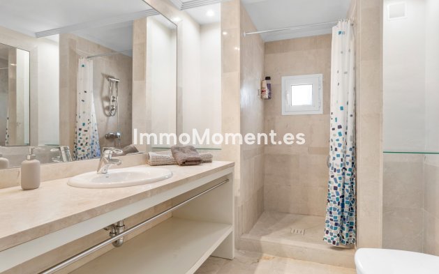 Resale - Detached villa - Manilva