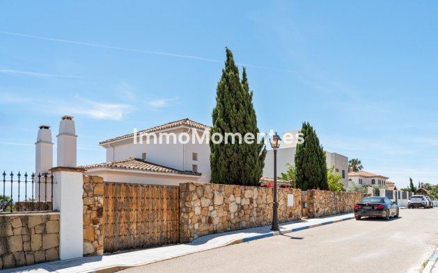 Resale - Detached villa - Manilva