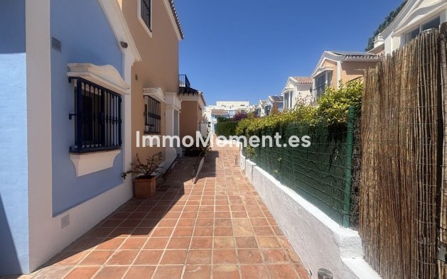 Wiederverkauf - Reihenhaus - Marbella - Nueva Andalucía