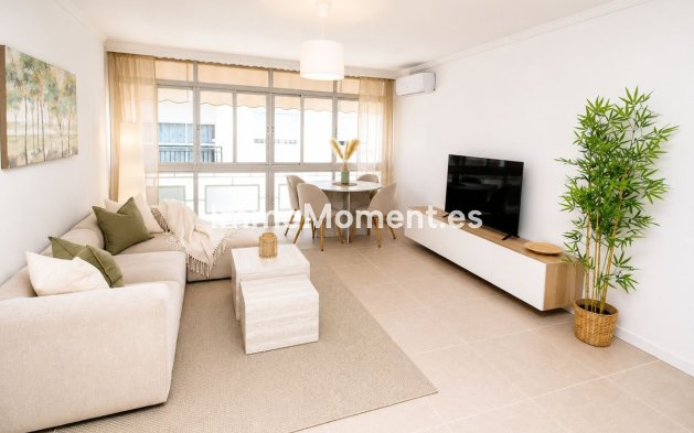 Revente - Appartement - Estepona  - Estepona Centro