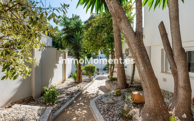 Wiederverkauf - Freistehende Villa - Orihuela - Dehesa de campoamor