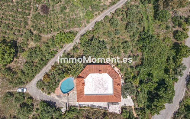 Resale - Detached villa - Inland  - Monda