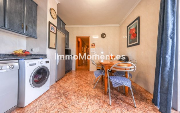 Resale - Detached villa - Inland  - Monda