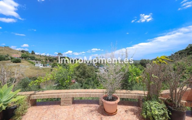 Resale - Detached villa - Inland  - Monda