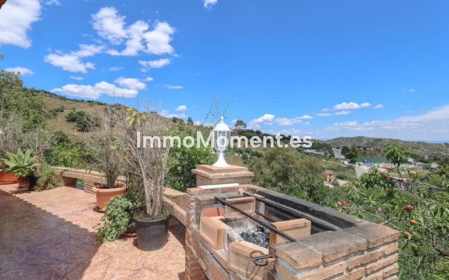 Resale - Detached villa - Inland  - Monda