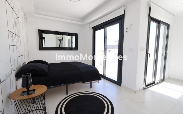 Resale - Detached villa - Los Montesinos - La Marquesa