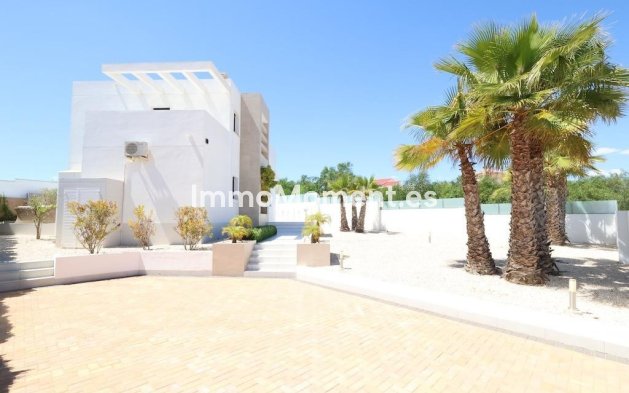 Resale - Detached villa - Los Montesinos - La Marquesa