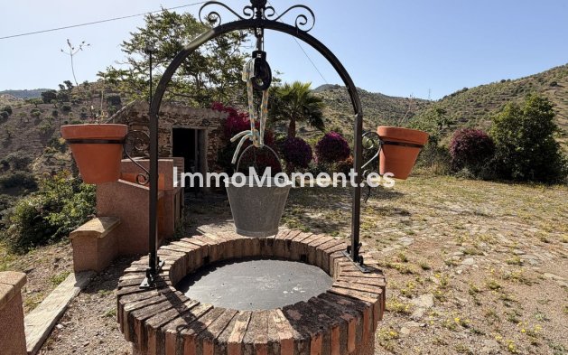 Wiederverkauf - Landhaus -   Inländisch - Almogía