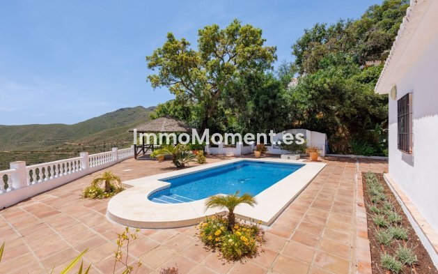Resale - Detached villa - Inland  - Coín