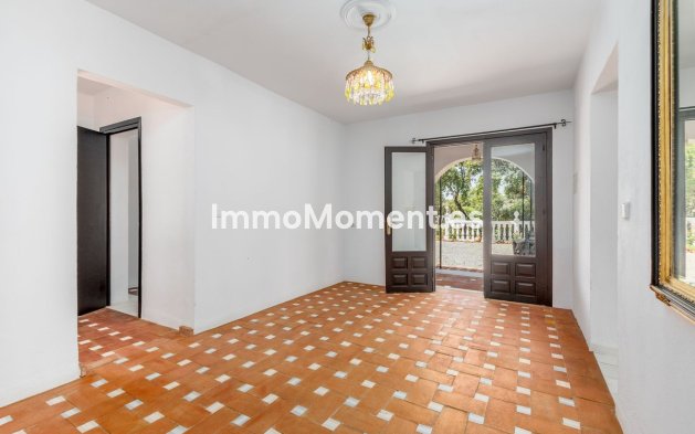 Resale - Detached villa - Inland  - Coín