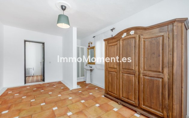 Resale - Detached villa - Inland  - Coín