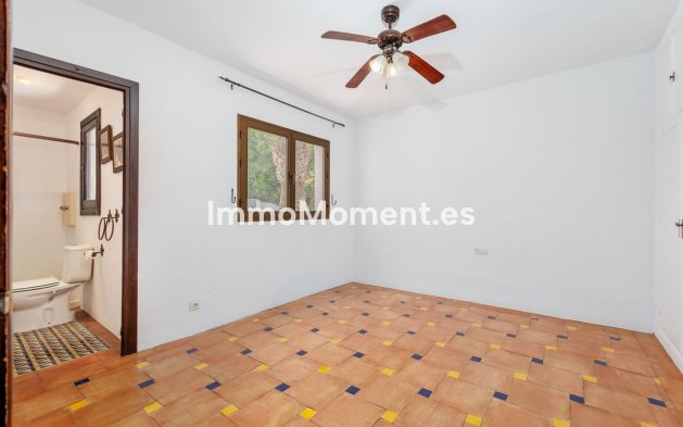 Resale - Detached villa - Inland  - Coín