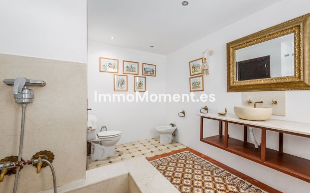 Resale - Detached villa - Inland  - Coín