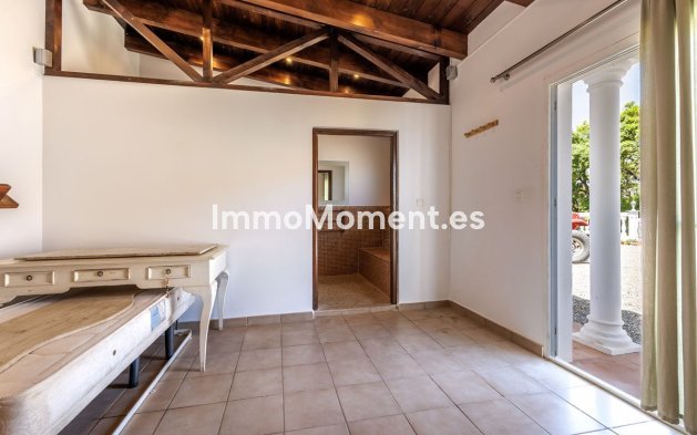 Resale - Detached villa - Inland  - Coín