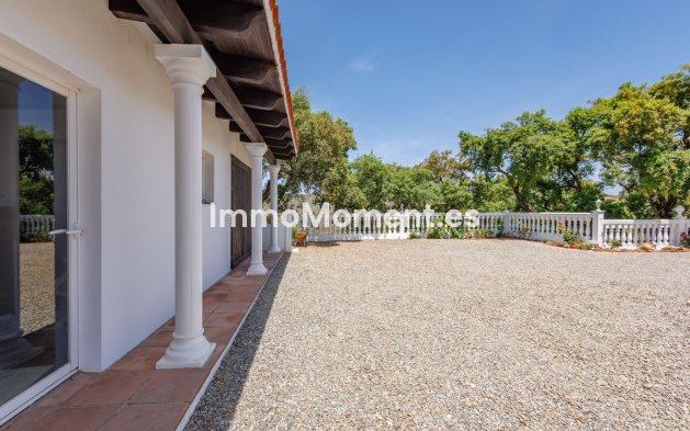 Resale - Detached villa - Inland  - Coín