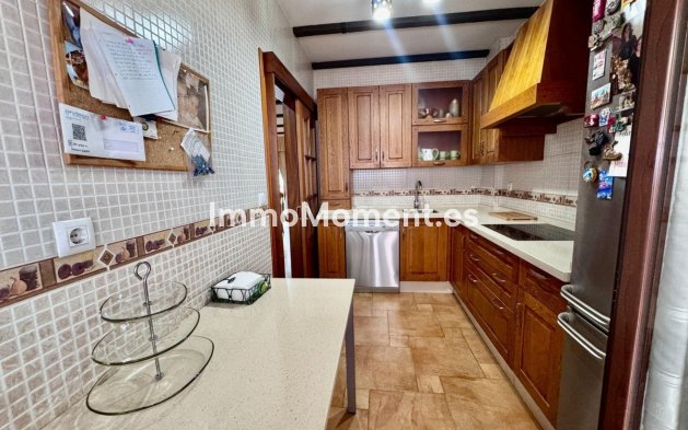 Resale - Detached villa - Benalmadena - Benalmadena Pueblo