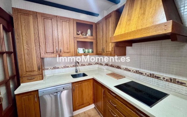 Resale - Detached villa - Benalmadena - Benalmadena Pueblo