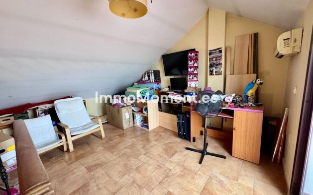 Resale - Detached villa - Benalmadena - Benalmadena Pueblo