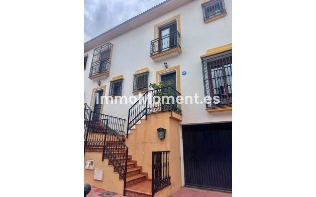 Resale - Detached villa - Benalmadena - Benalmadena Pueblo