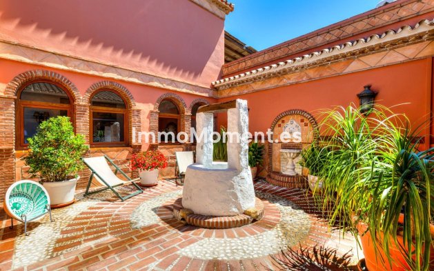 Reventa - Casa de campo - Interior  - Coín