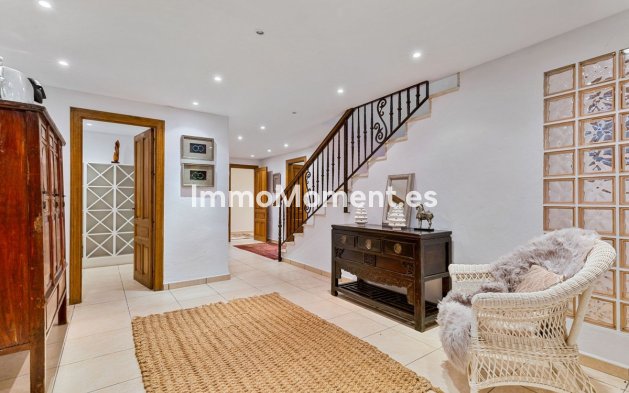 Reventa - Casa de campo - Interior  - Coín