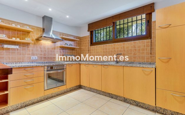 Reventa - Casa de campo - Interior  - Coín