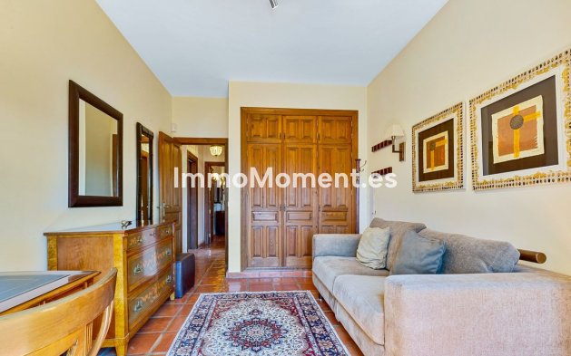 Reventa - Casa de campo - Interior  - Coín