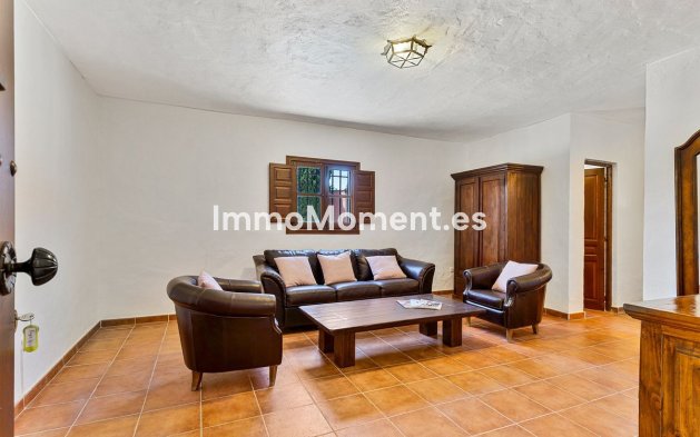 Reventa - Casa de campo - Interior  - Coín