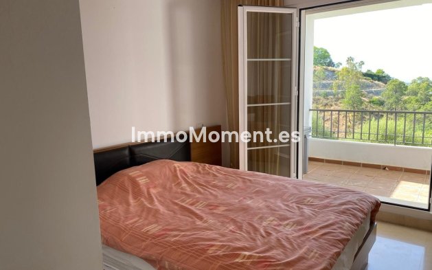 Resale - Apartment - Benahavís - Los Arqueros