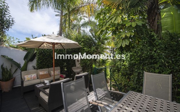 Resale - Detached villa - Marbella - Nueva Andalucía