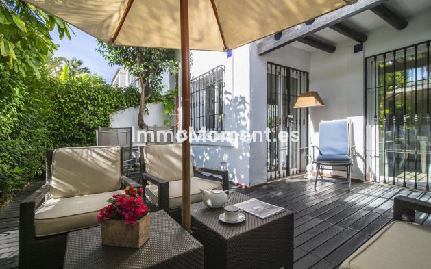 Resale - Detached villa - Marbella - Nueva Andalucía
