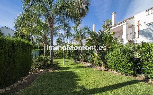 Resale - Detached villa - Marbella - Nueva Andalucía
