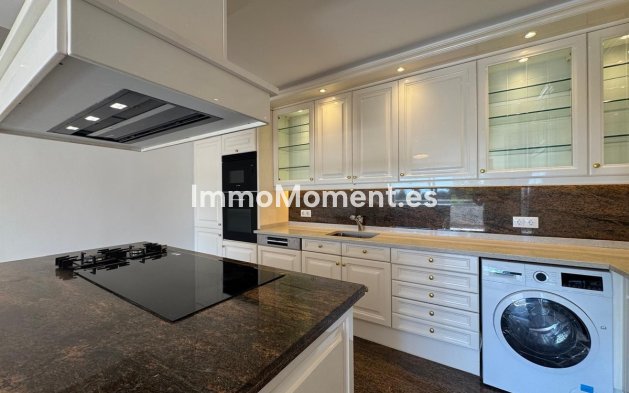 Bestaande woning - Appartement - Estepona  - Atalaya