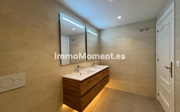 Bestaande woning - Appartement - Estepona  - Atalaya