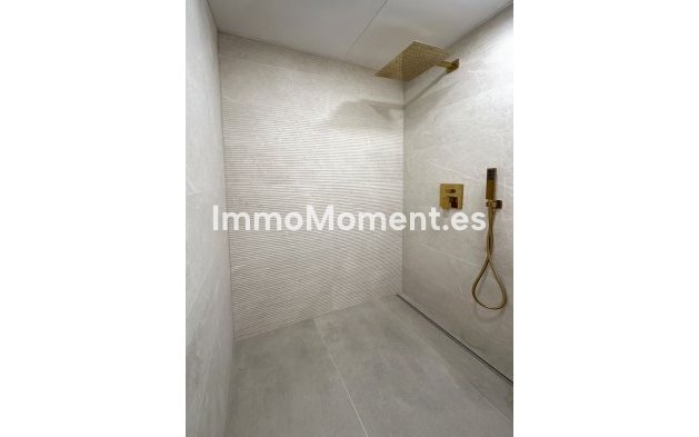 Revente - Appartement - Torrevieja - Torrevieja Centro