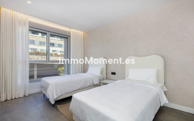 Wiederverkauf - Reihenhaus - Estepona  - Estepona Centro