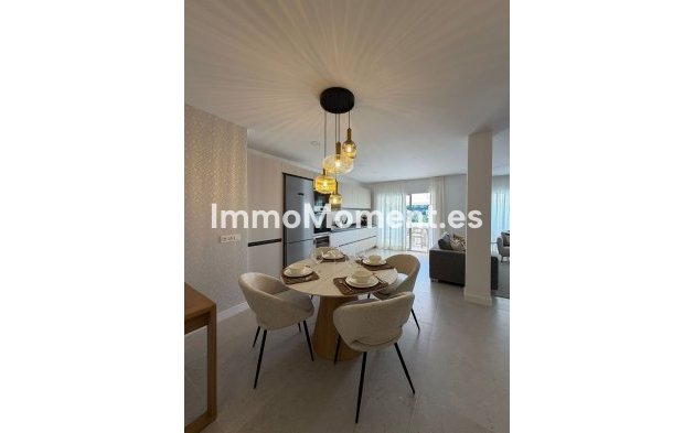 Resale - Apartment - Benahavís - Benahavís Centro