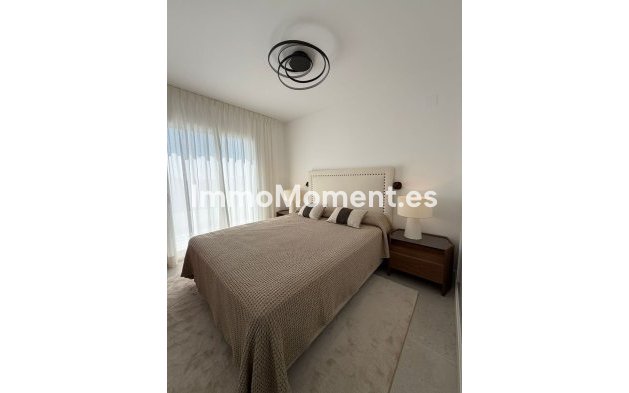 Resale - Apartment - Benahavís - Benahavís Centro