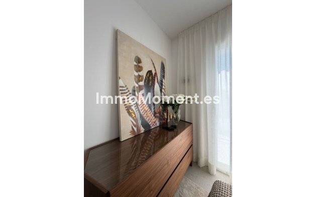 Resale - Apartment - Benahavís - Benahavís Centro