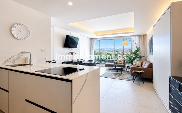 Wiederverkauf - Wohnung - Estepona  - Estepona Centro