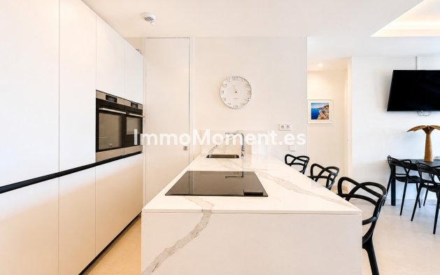 Wiederverkauf - Wohnung - Estepona  - Estepona Centro