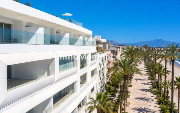 Wiederverkauf - Wohnung - Estepona  - Estepona Centro