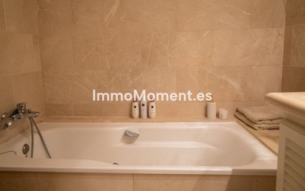 Reventa - Apartamento - Marbella - Nueva Andalucía
