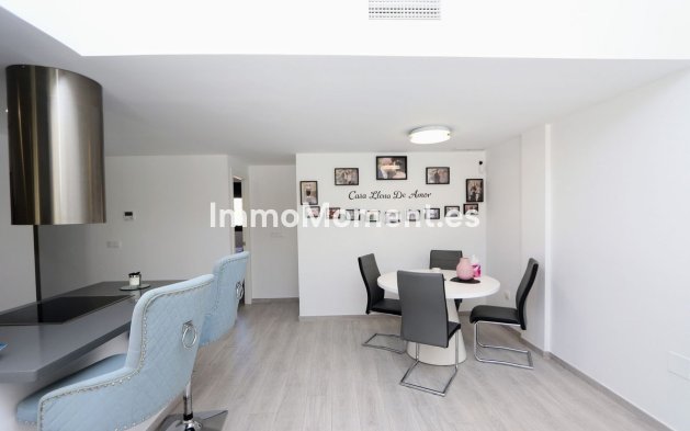 Resale - Apartment - Orihuela - Villamartín