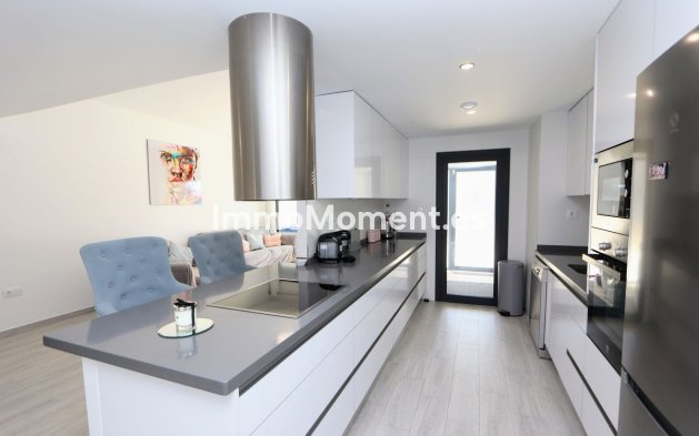 Resale - Apartment - Orihuela - Villamartín