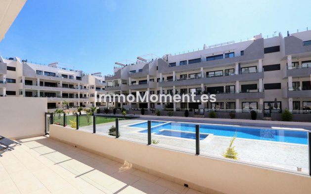 Resale - Apartment - Orihuela - Villamartín