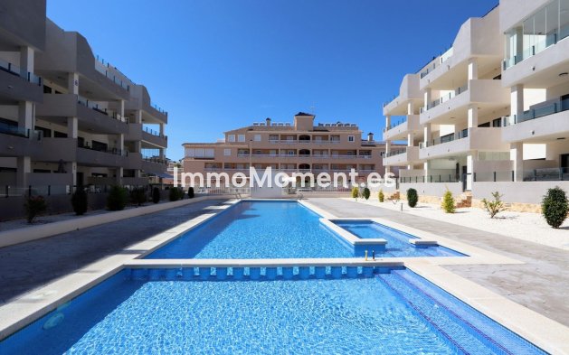 Resale - Apartment - Orihuela - Villamartín