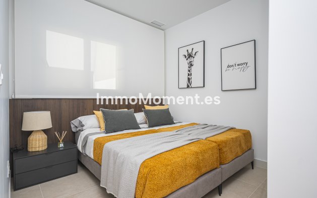 Obra nueva - Adosado - Torrevieja