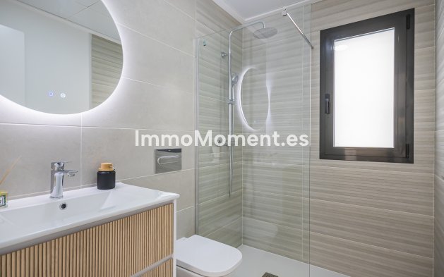 Obra nueva - Adosado - Torrevieja