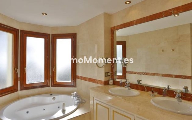 Revente - Villa individuelle - Marbella - Sierra Blanca